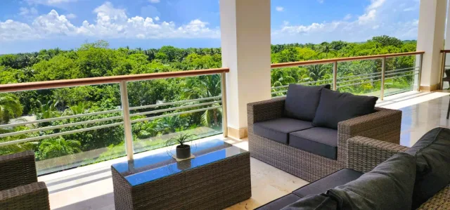 DEPARTAMENTO CON VISTA A LAGUNA EN LA AMADA